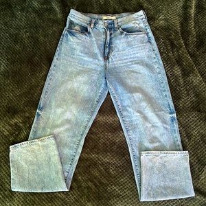 Willow & Root (The Buckle)